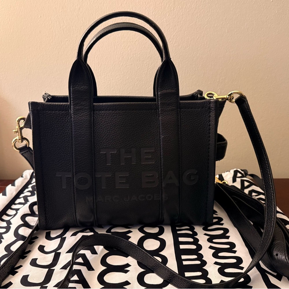Marc Jacobs Black Leather Tote